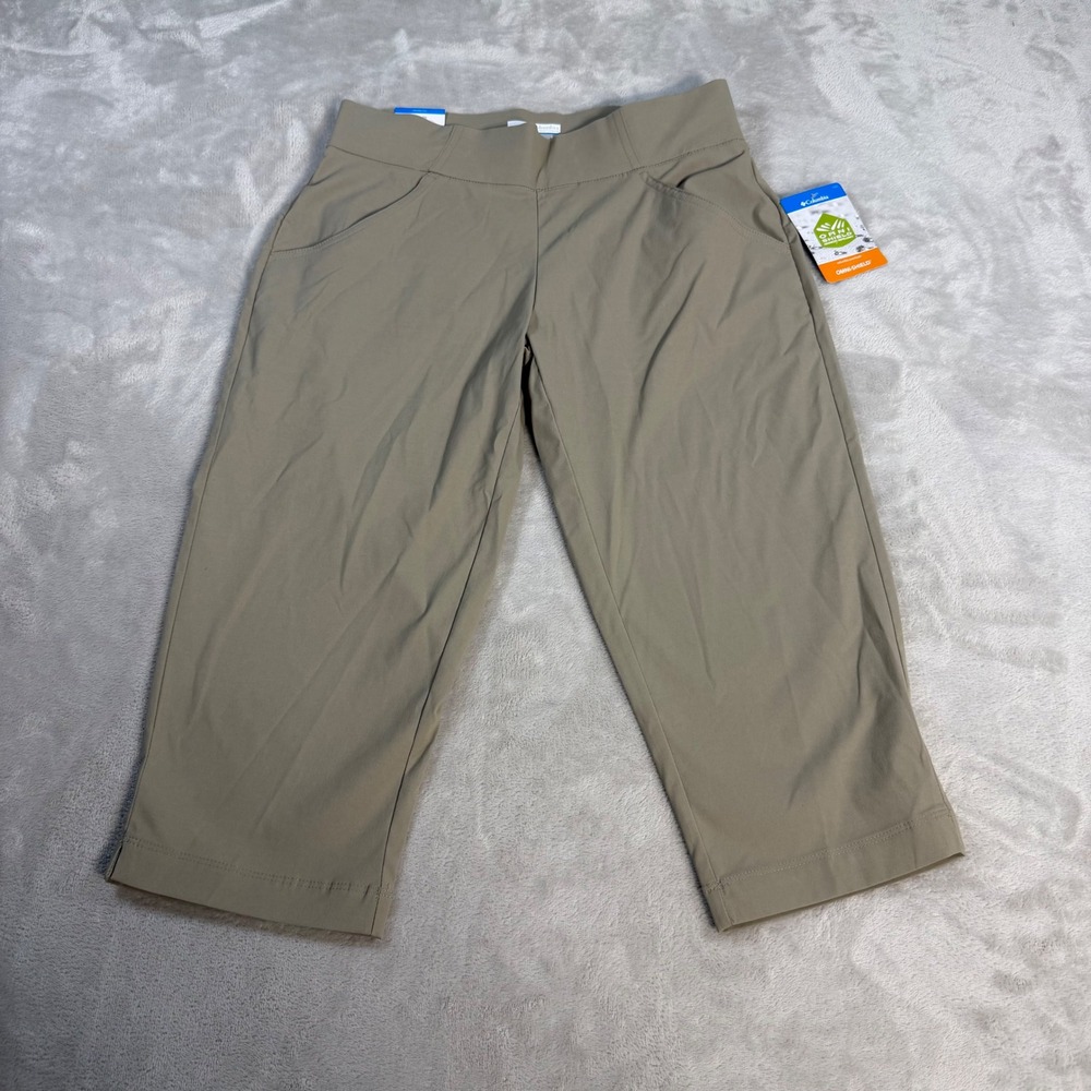 Columbia Capri Pants Omni-Shield Active Fit Womens Small Tan Tusk Hiking Outdoor
